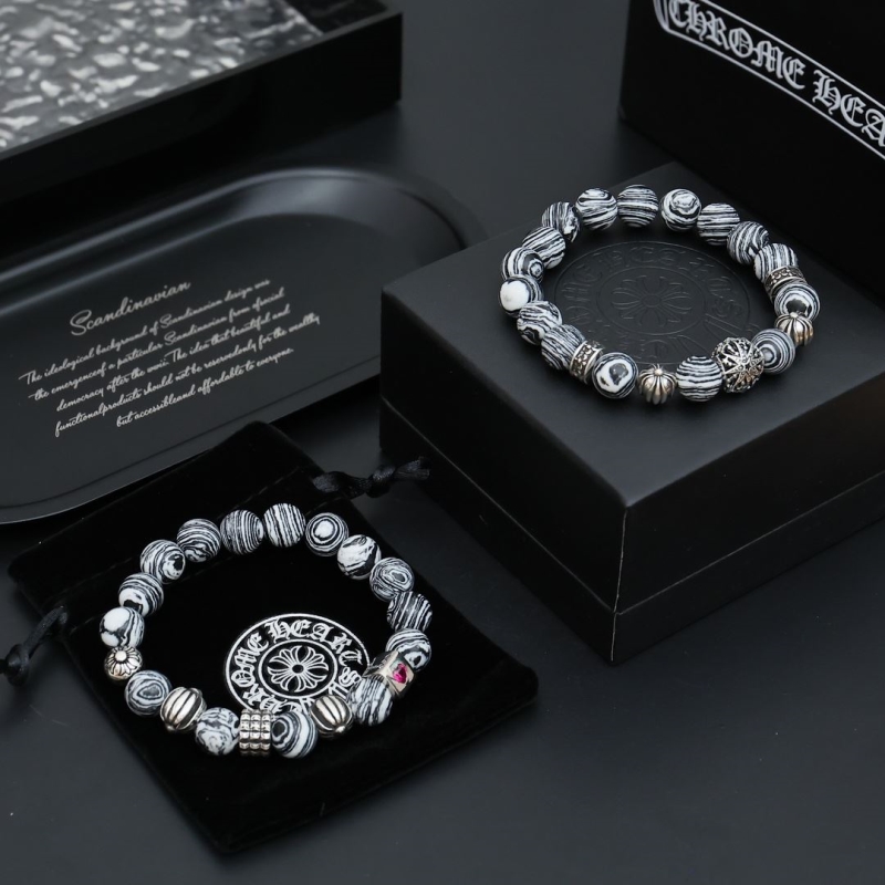 Ch**me He**ts bracelets